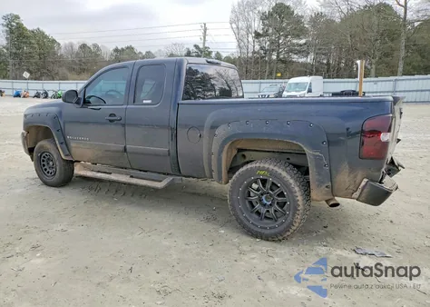 2008 Chevrolet Silverado K1500 z USA, uszkodzony, nr VIN 2GCEK19J281231662